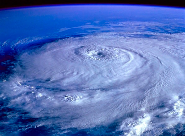 protégez votre maison contre les intempéries grâce à une assurance habitation adaptée aux tempêtes. découvrez nos conseils et offres pour une couverture optimale.