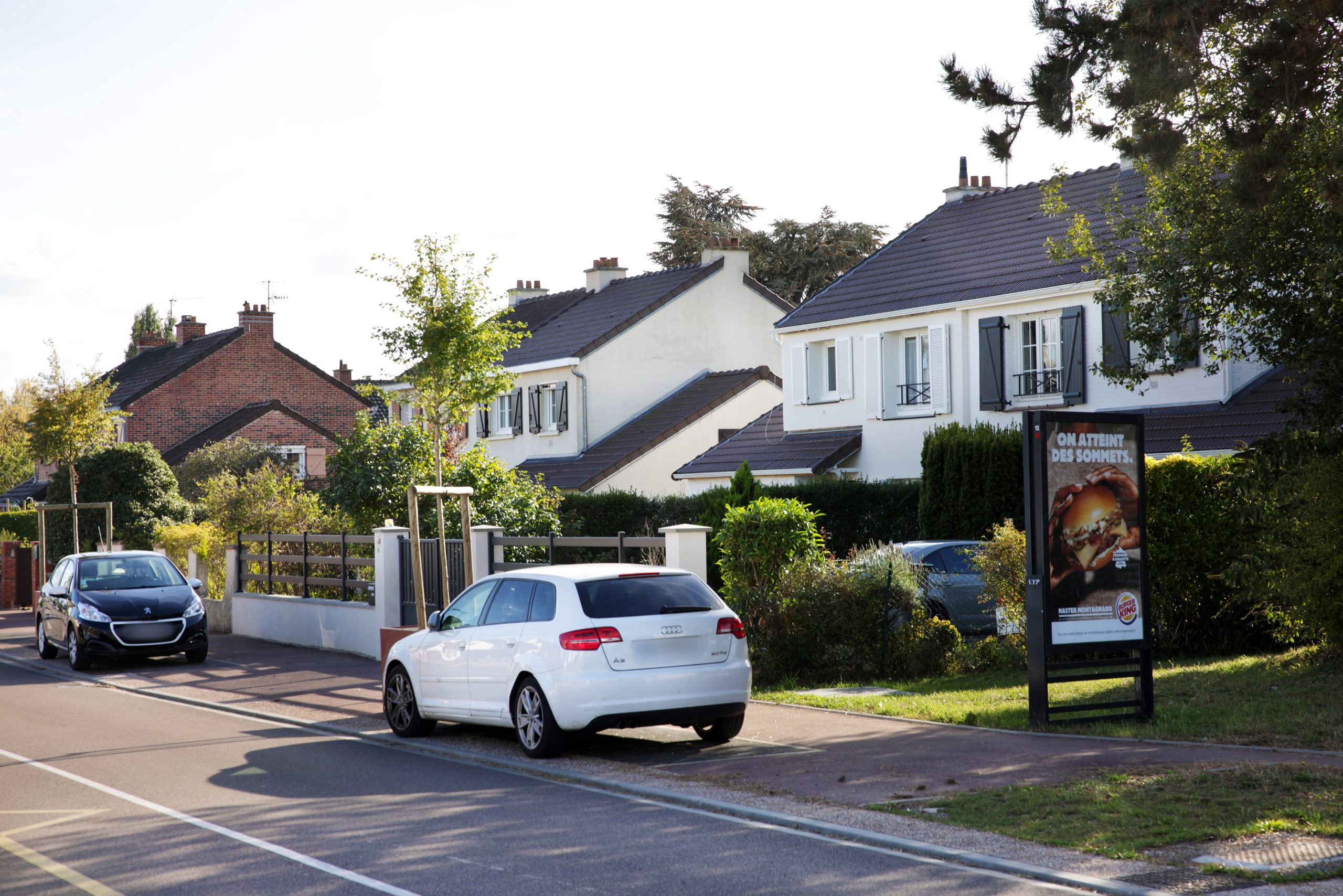 découvrez comment faire face à la nouvelle épreuve financière liée à l'assurance habitation et protégez votre maison efficacement.